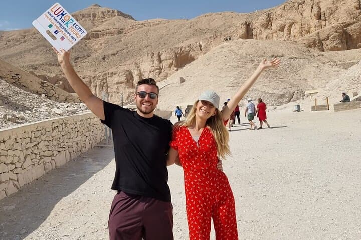 סיור של יום שלם במקדשים וקברים בגדה המערבית של לוקסור (פרטי)
