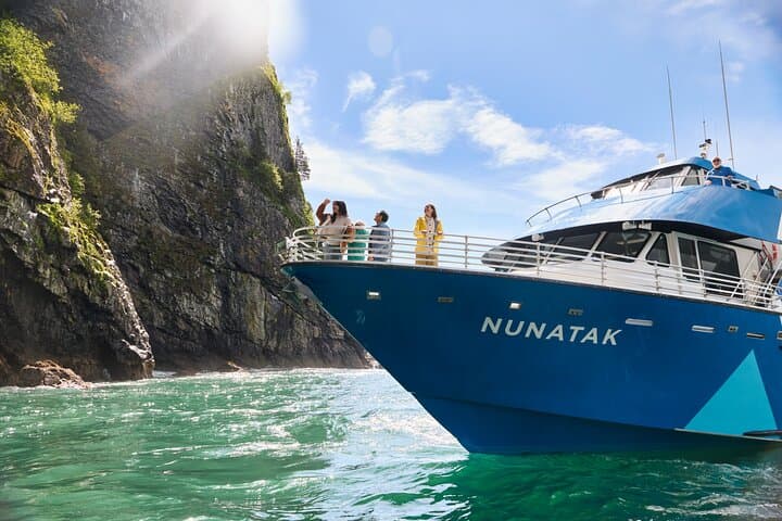 סיור בגלריות ובחיות בר בפארק הלאומי קנאי פיורדס מסוורד