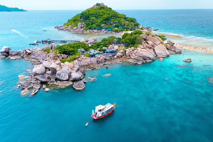 קوه טאו: טיול צלילה קסום בשקיעה בטאו וננגואן עם ארוחות