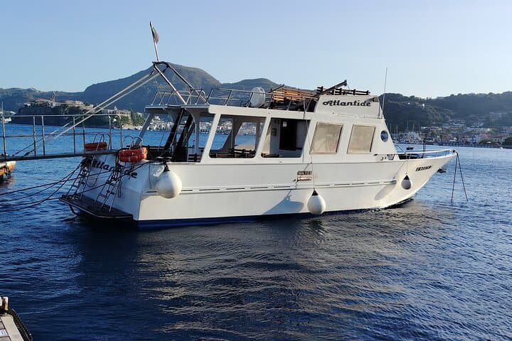 Boat trips Panarea Stromboli