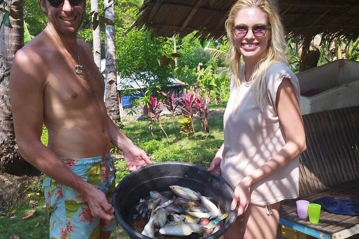 El Nido Palawan fishing with local Fisherman with lunch
