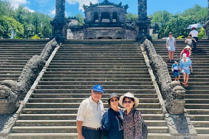 Hue Day Tour, Imperial Citadel, Khai Dinh Tomb & Thien Mu Pagoda