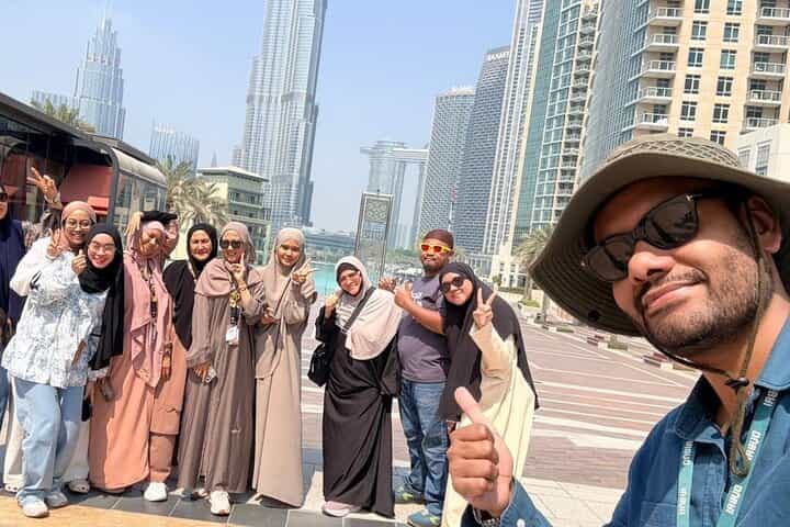 Dubai: Exclusive City Tour Including Landmarks, Culture & More