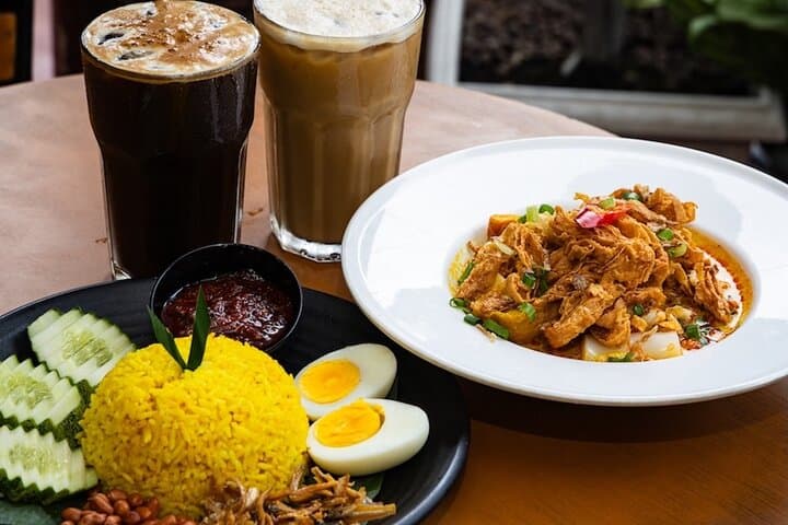 סיור אוכל ותרבות במלאקה לקבוצות קטנות