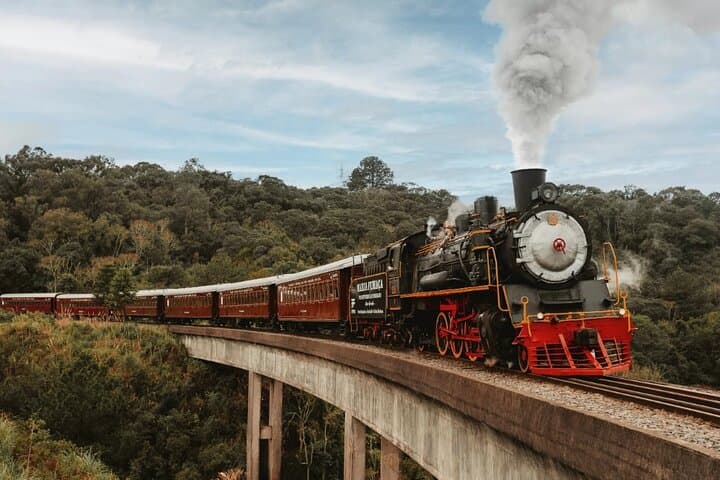 סיור רכבת מריה פומסה כולל ארוחת צהריים