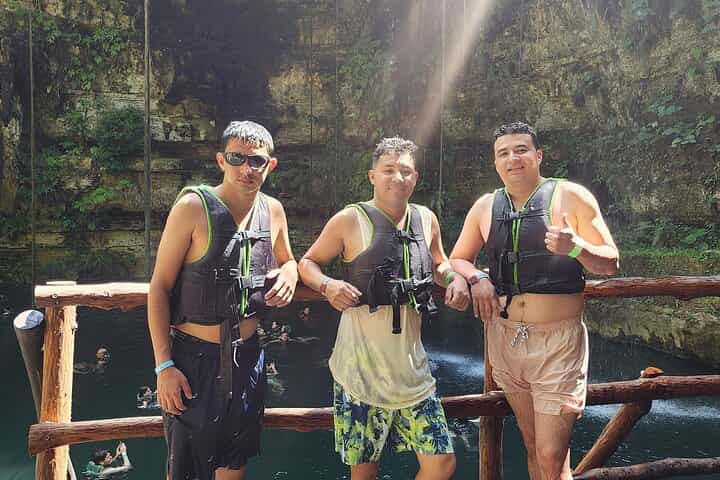 Chichén Itzá, Cenote Ikil & Hubiku with Valladolid Tour