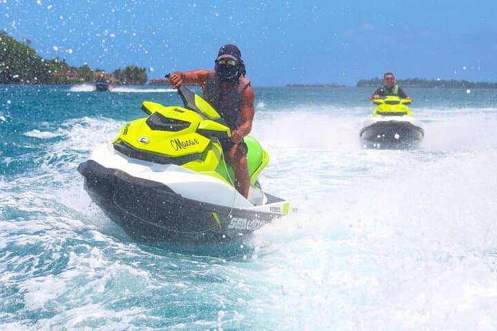 2h Express Adventure by JET SKI in Raiatea - Sacred Island