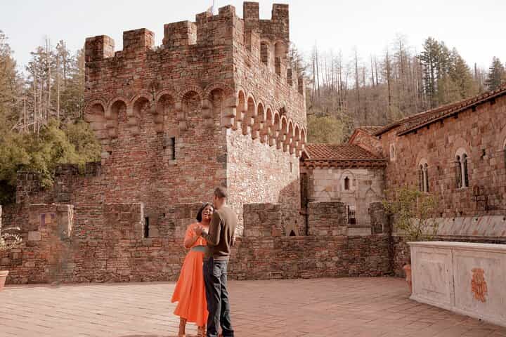 Private Vacation Photoshoot with Photographer in Sonoma