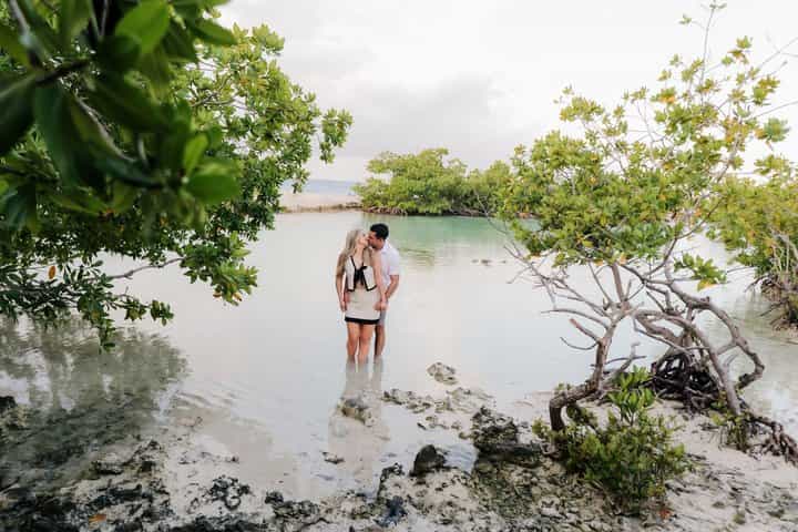 Private Vacation Photoshoot with Photographer in Curacao