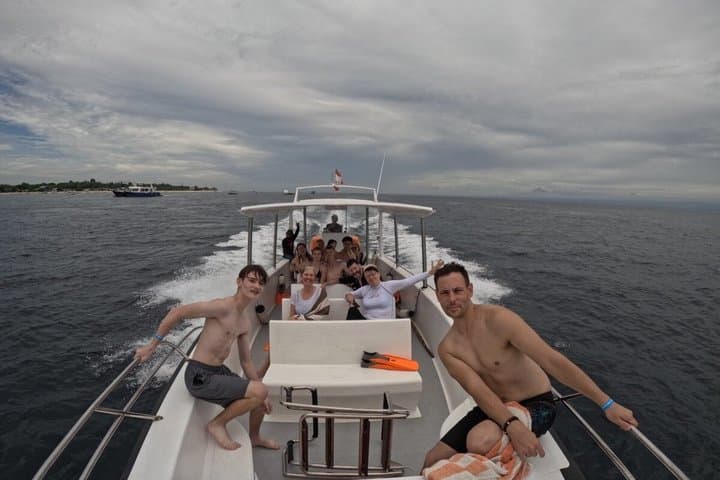 Experience Manta Ray Snorkeling from Lembongan