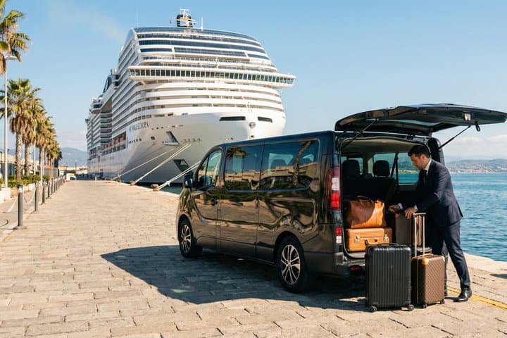 העברה מנמל השייט של ציוויתווקיה לרומא או ל-FCO