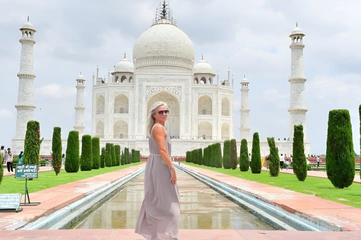 All-Inclusive Taj Mahal Sunrise, Agra Fort & Baby Taj Day Tour