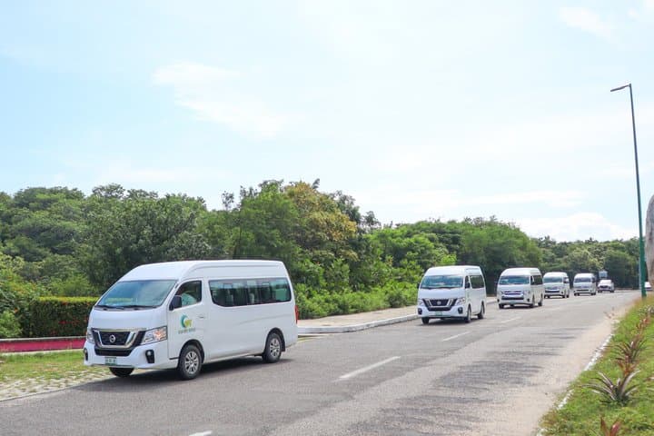נמל התעופה וואטולקו: העברה הלוך ושוב למלונות וואטולקו